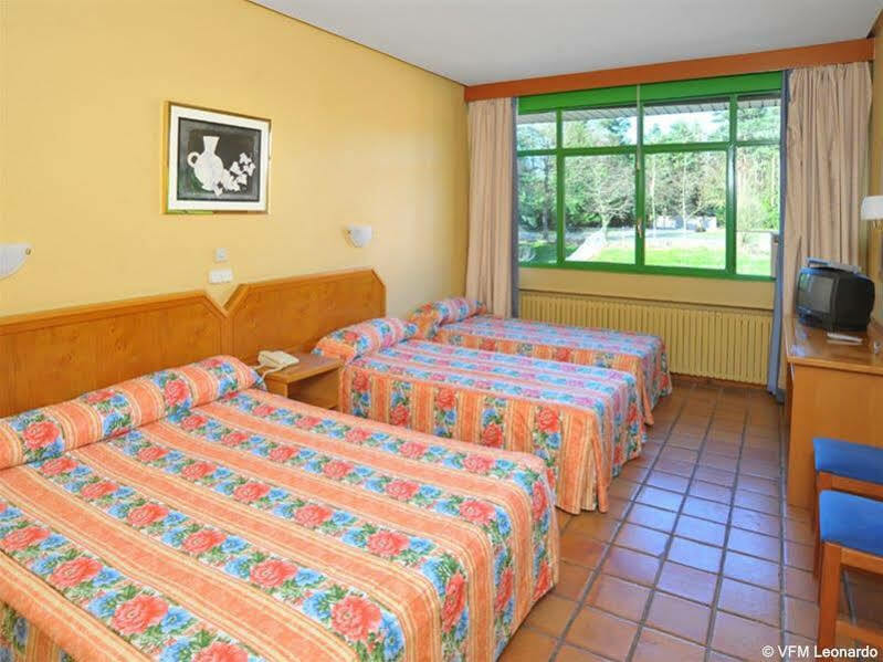 As Hoteles Altube Суйя Экстерьер фото